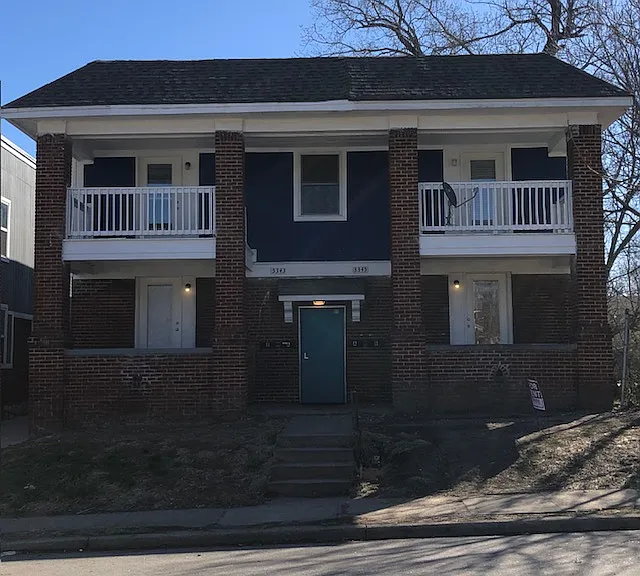 3343 Indiana Ave #3343B-3345A — Photo 2