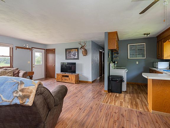 4th image of 30 Marion Oaks Dr