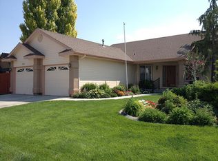 455 Fall Dr, Nampa, ID 83686