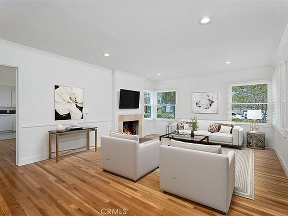 5th image of 1707 N Olive St