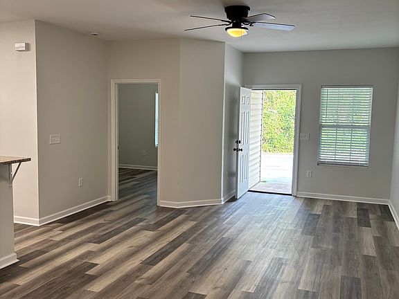 3rd image of 2328 Quazar Cir #2328