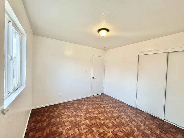277 Cherry Way — Photo 9