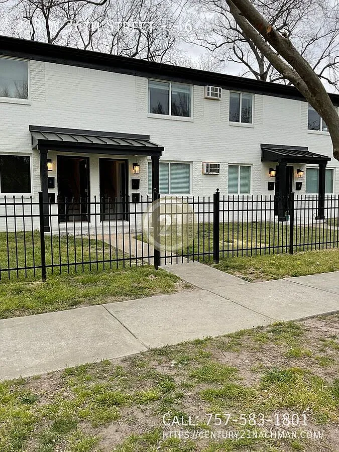 Photo 1 of 6 - 318 W 36th St #6 - Norfolk, VA Primary Photo - 318 W 36th St #6