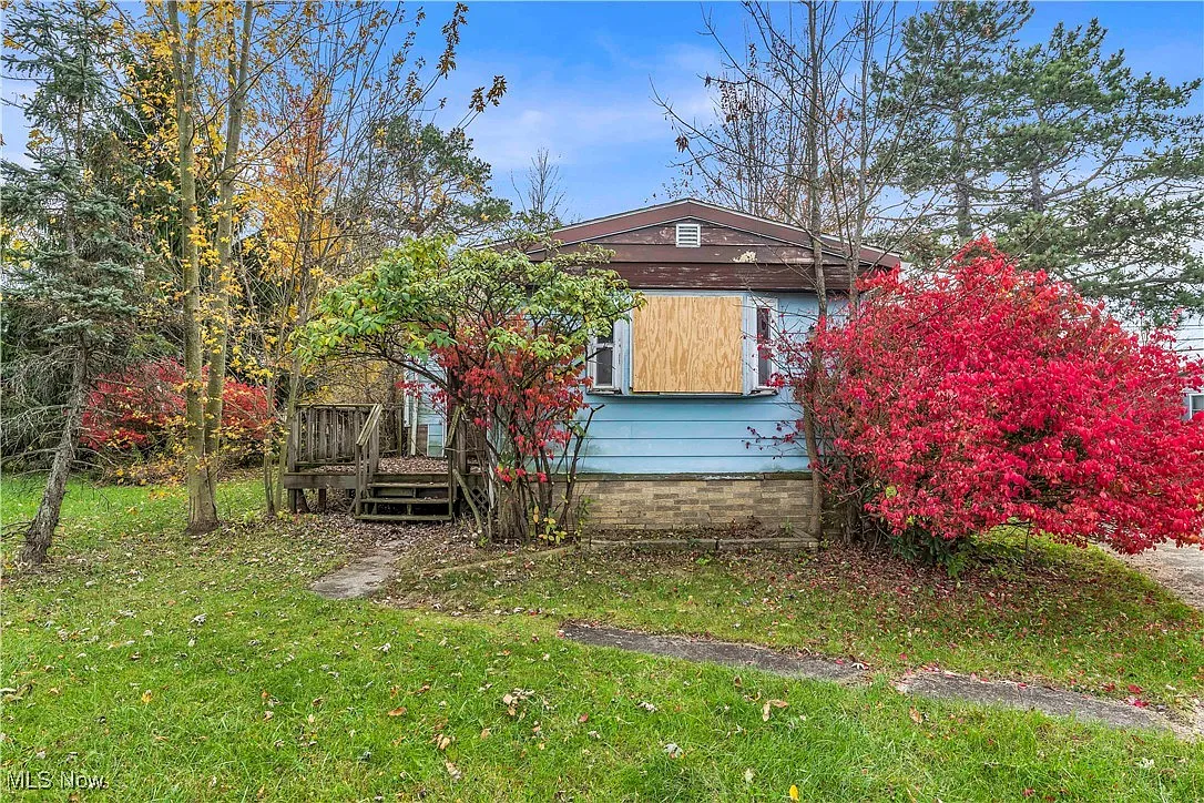 468 Stallion Ct photo 1