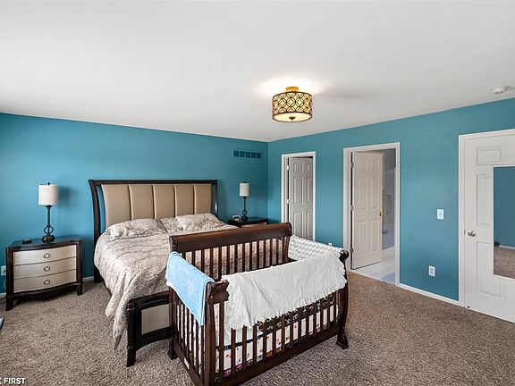 4th image of 53708 Newberry Dr