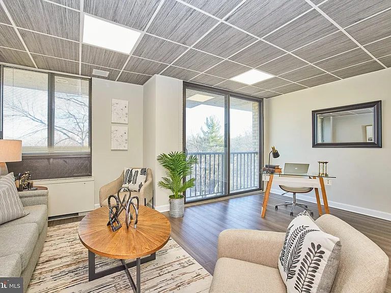 4242 E West Hwy #308 — Photo 18
