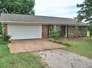 19701 Prairieview Rd, Tecumseh, OK 74873