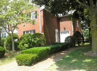 4009 Park Ave, Fairfield, CT 06825