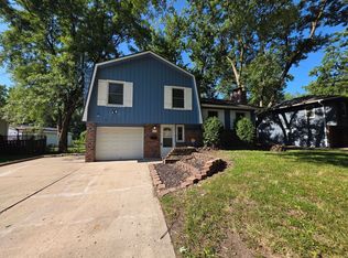 6401 E 120th Ter, Grandview, MO 64030