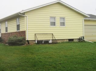 804 3rd Ave N, Lakefield, MN 56150