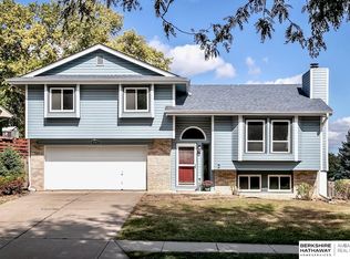 4663 S 148th St, Omaha, NE 68137