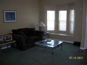 4th image of 23 Niebaum Ct