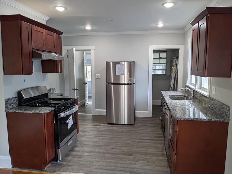 64-64 Bartlett Ave #64 — Photo 7