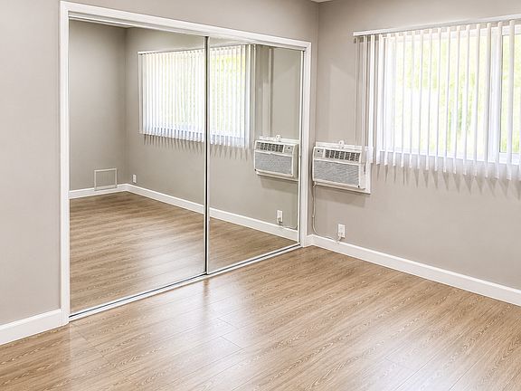 5th image of 1847 N Kingsley Dr APT 16