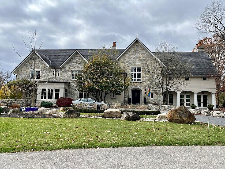 2700 Crafton Park, Columbus, OH 43221 Zillow