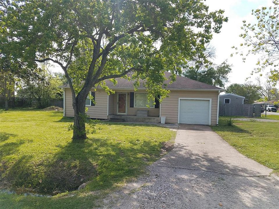 1st image of 4242 Avenue Q 1/2