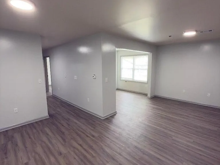 519 Chestnut St — Photo 2