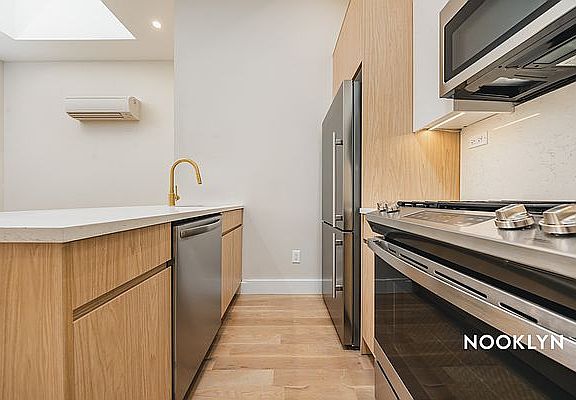 2nd image of 284 Prospect Park W #5