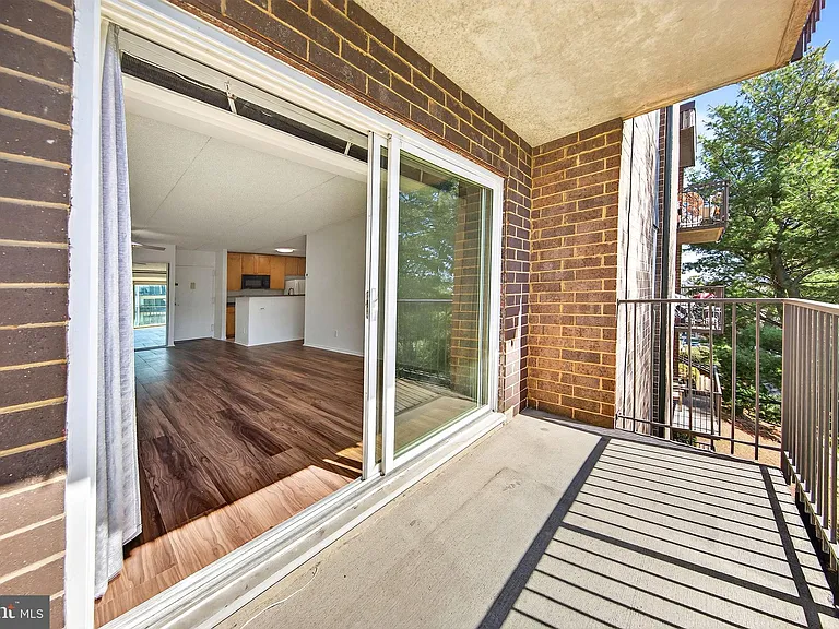 60 S Van Dorn St #413 — Photo 25