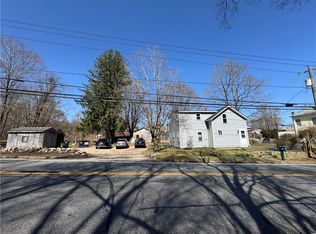 965 Main St, Hope Valley, RI 02832