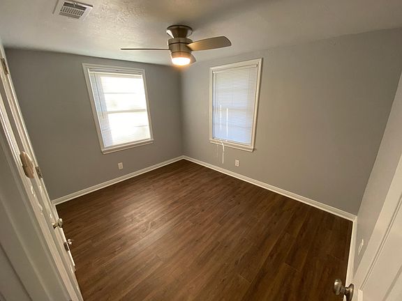 5th image of 200 W Marion St