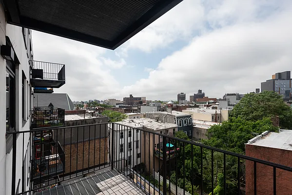 Rented by CCM Property Management LLC | media 22