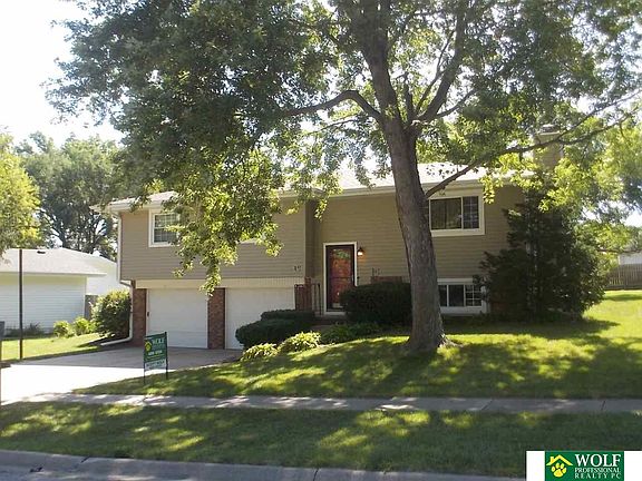 3rd image of 2801 Jane Ln