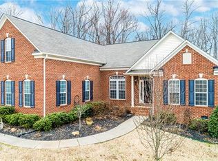 193 Bay Laurel Dr, Mooresville, NC 28115