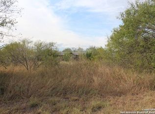 170 Ridgefield Dr, Pleasanton, TX 78064