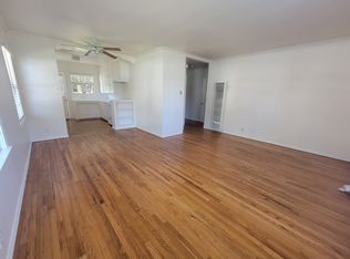 13642 Leadwell St, Van Nuys, CA 91405