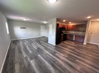 1170 N Eastern School Rd #2, Pekin, IN 47165