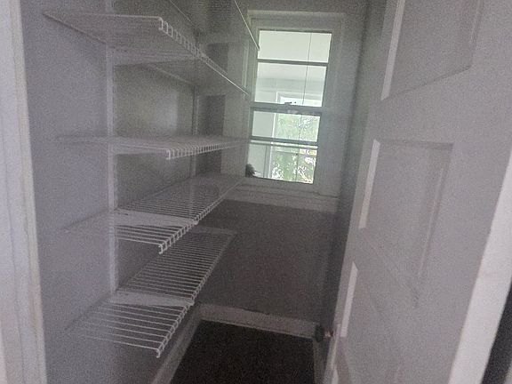 5th image of 9 S Dove St APT 2