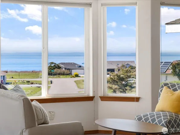 648 Hacienda Drive, Coupeville, WA 98239