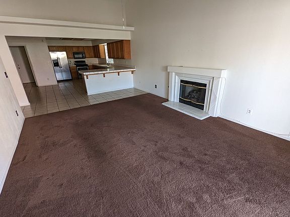 3rd image of 4228 Falcon Hill St