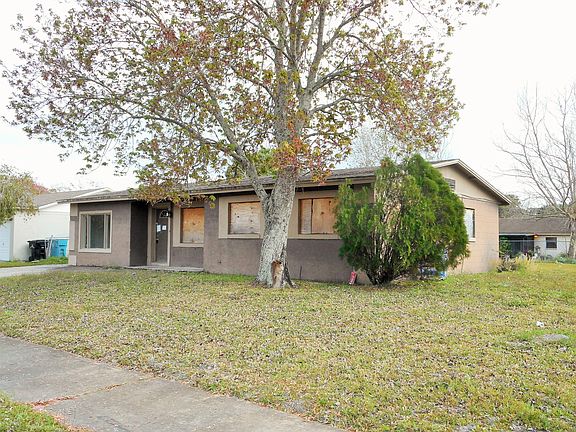 4th image of 5404 Eugenia Ct