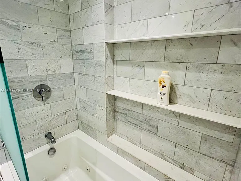 600 Euclid Ave #5B — Photo 25