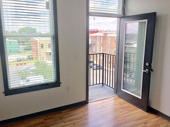 2nd image of 537 N 2nd St APT 302