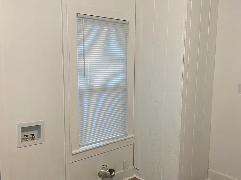 1617 W Avenue M — Photo 13