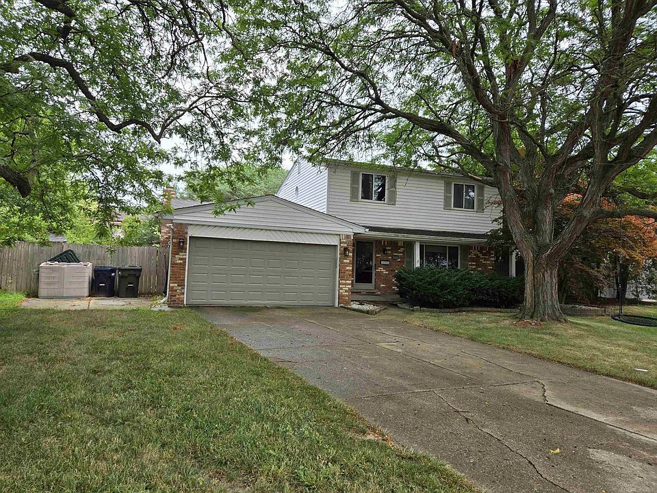 1st image of 35356 Monza Ct