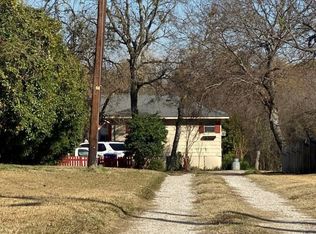 324 W Trinity St, Forney, TX 75126