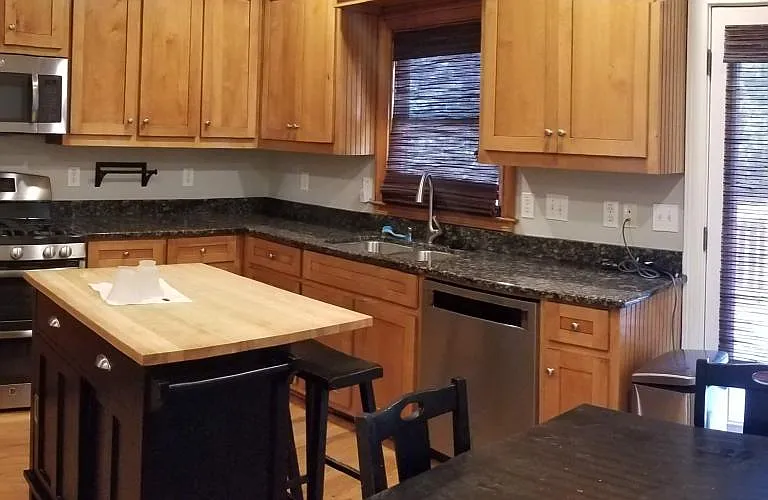 2804 White Oak Dr — Photo 9