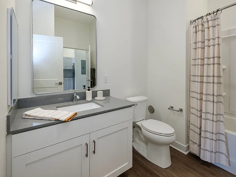 Rivers Edge Apartments — Photo 19