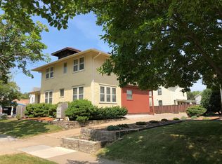 404 E Bloomington St #1/2, Iowa City, IA 52245