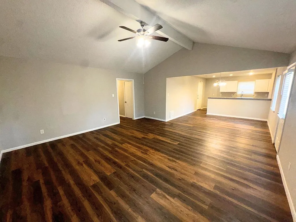 723 Cherry Valley Dr. Huffman TX 77336 — Photo 3