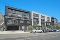 PropertyGraphy.com  (1)