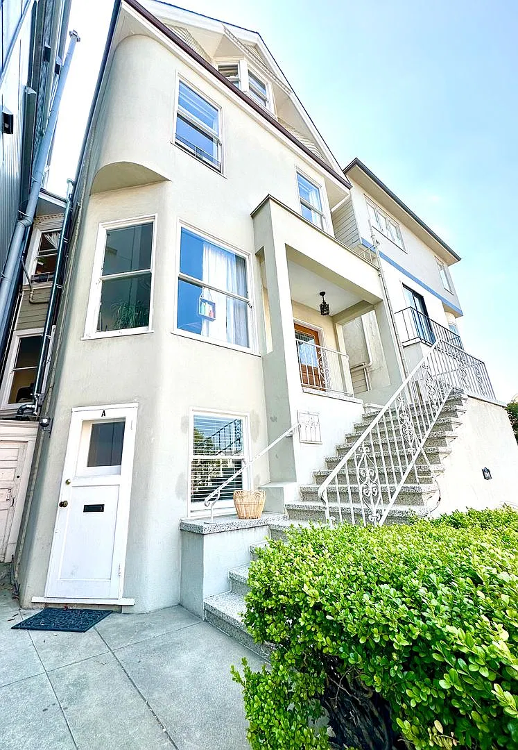 2849 Fillmore Street — Photo 2