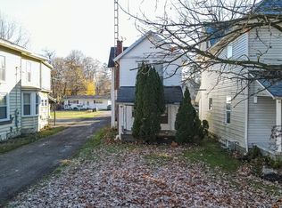 361 N Market St, Galion, OH 44833