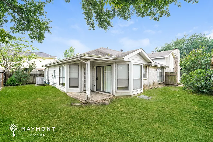 3131 Ashford Bend Dr — Photo 3