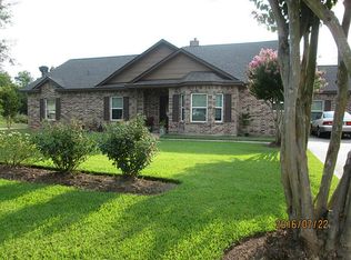 506 Peach St, Tomball, TX 77375