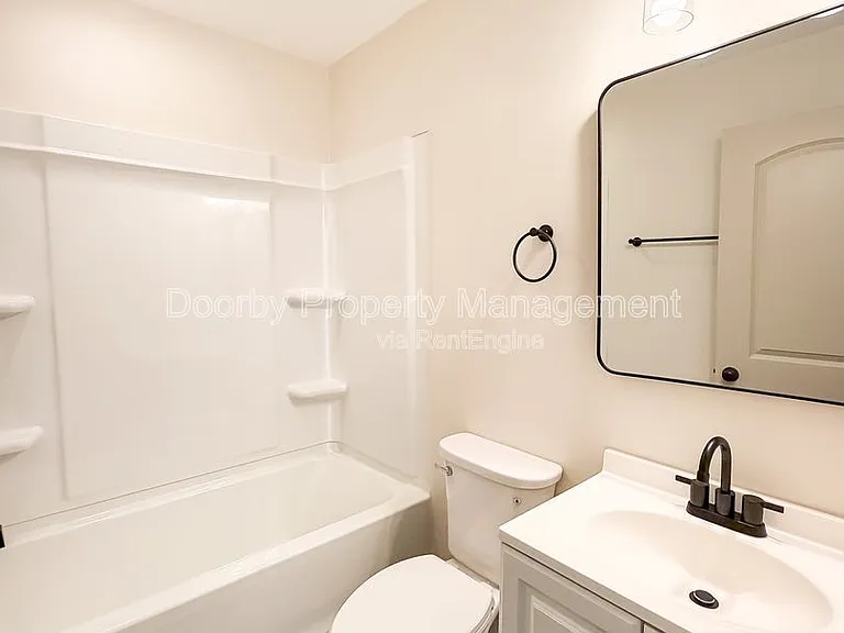 804 Grandview Ave #B — Photo 16